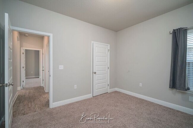 Building Photo - 3614 Hawks Landing Cir