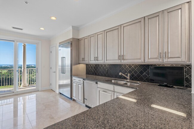 Building Photo - 400 Kelly Plantation Dr