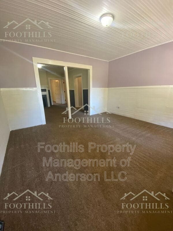 Building Photo - 1018 Cothran Cir
