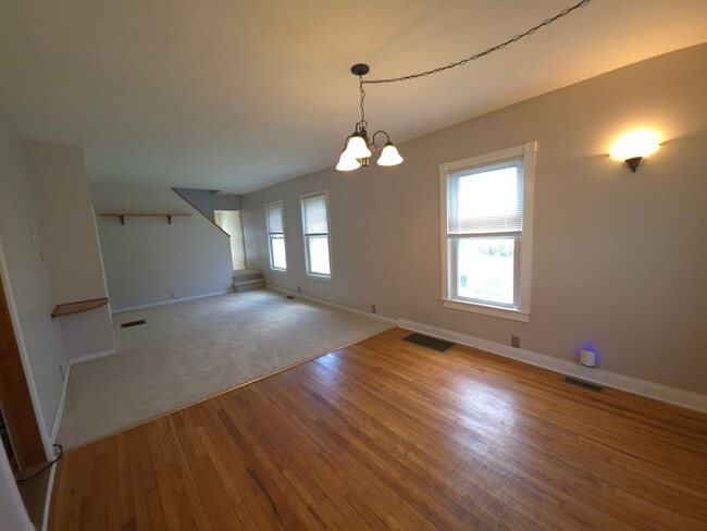 Building Photo - Single Family Home in Averill Park Schools