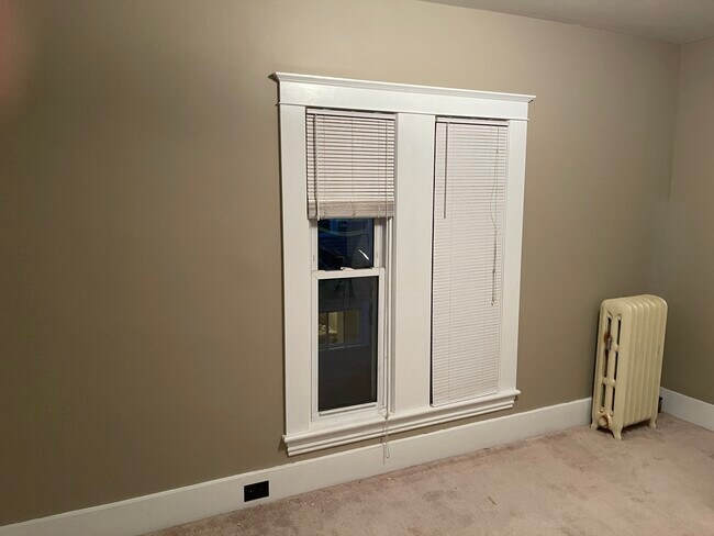 Unit2 Second Bedroom - 101 Walnut St