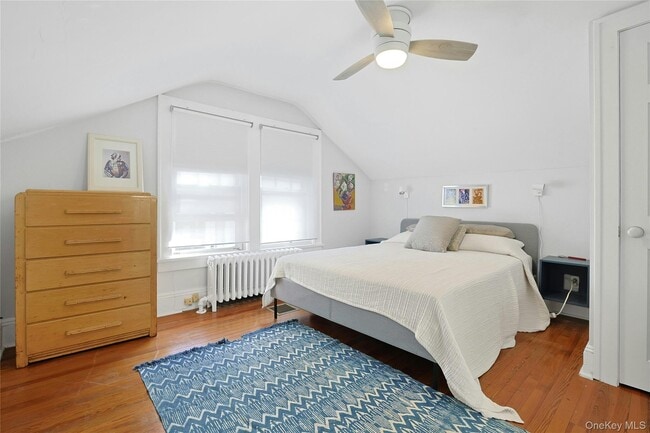 Building Photo - 351 Piermont Ave