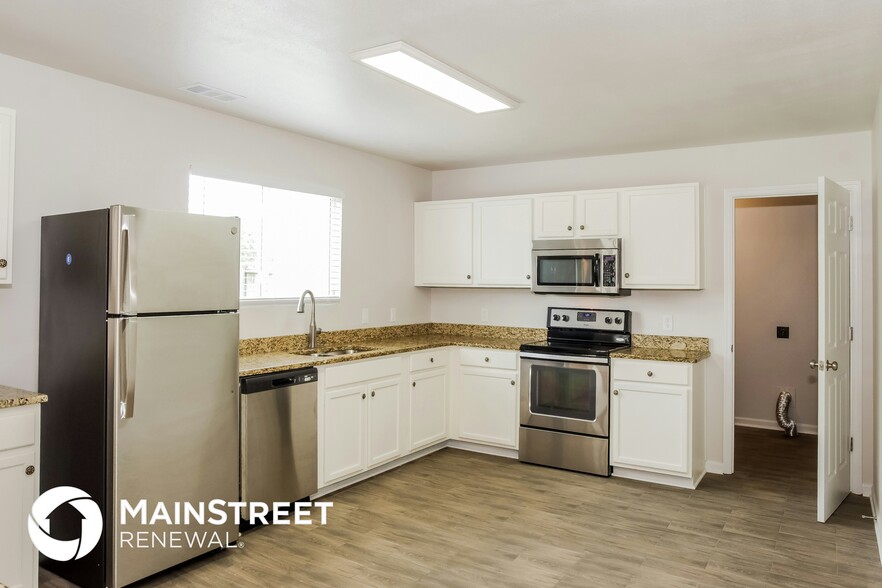 Building Photo - 129 Forestbrook Dr