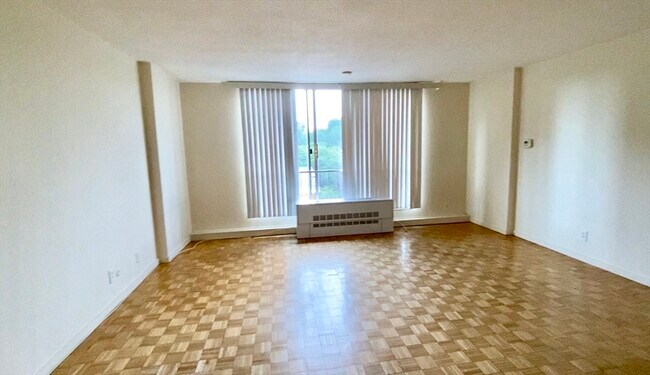 Building Photo - 44 Washington St