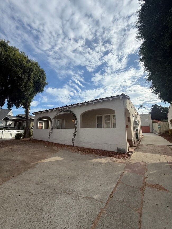 Building Photo - Beautiful 3 Bedroom La Mesa Home