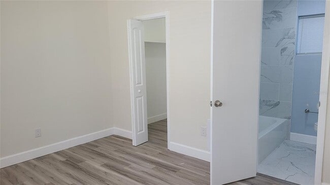 Building Photo - 106 CHESAPEAKE AVENUE UNIT C