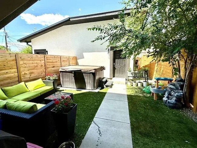 Building Photo - Resub of Lots 16, 19, 21 and 31  N Chelten...