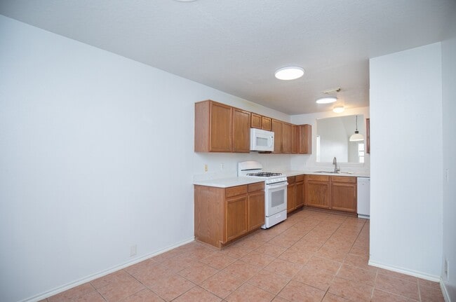 Building Photo - 10447 Sugar Sands Ct