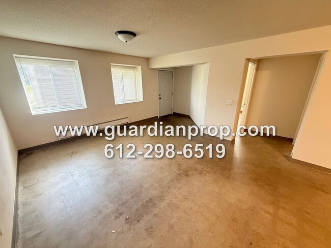Building Photo - 7535 Cloman Way E