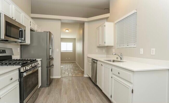 Building Photo - 5404 Lavender Ct