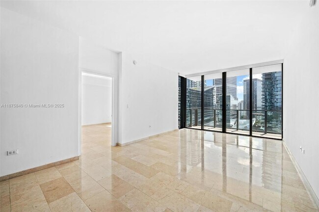 Building Photo - 88 SW 7th St
