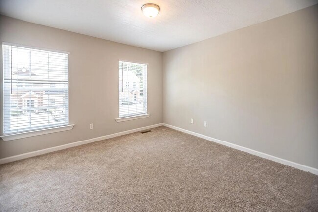 Building Photo - Adderman Pointe Townhomes