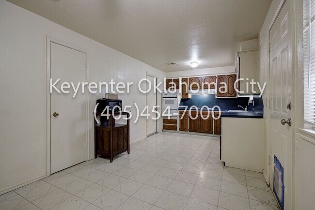 Building Photo - 3BD/2BTH Home in the Heart of Midwest City