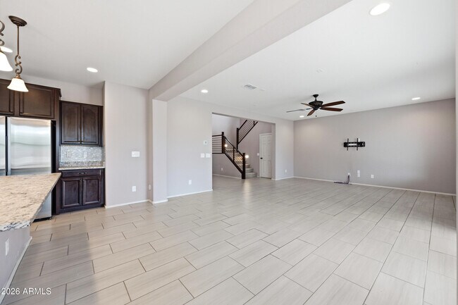 Building Photo - 9559 W Fallen Leaf Ln