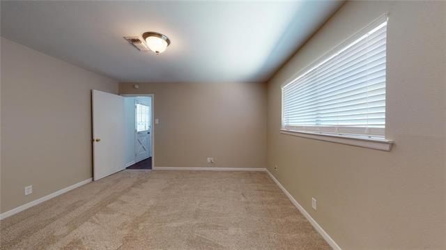 Building Photo - 1917 Yarborough Dr