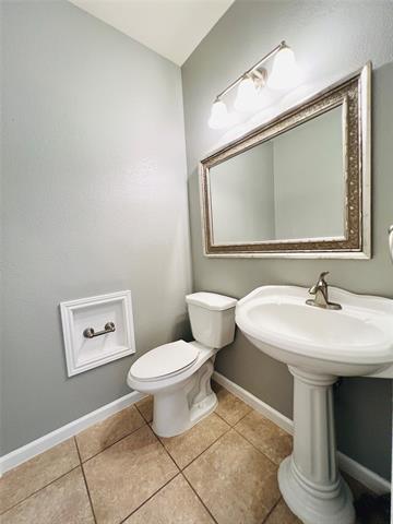Building Photo - 1042 Fireside Dr