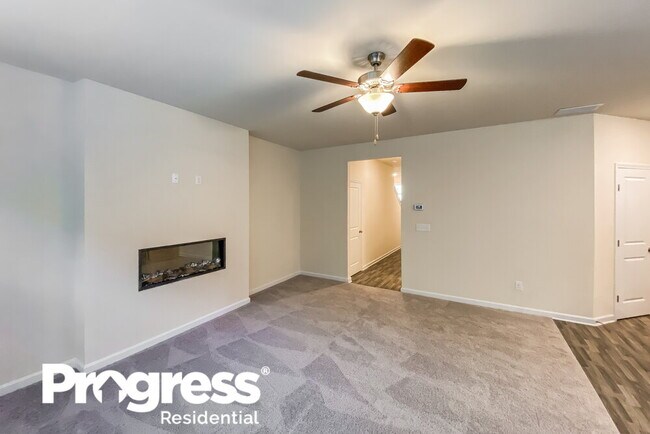 Building Photo - 141 Hamilton Pointe Dr