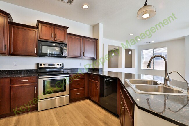 Building Photo - Beautiful Lyons Gate Home w/ Three Communi...
