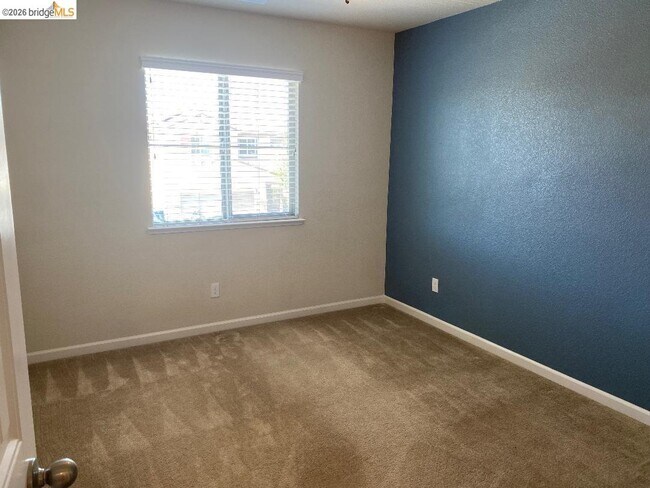 Building Photo - 3636 Landmark Cir