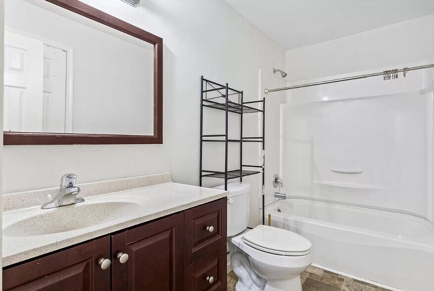 Upstairs Batchroom - 12 Ethan Allen Ct