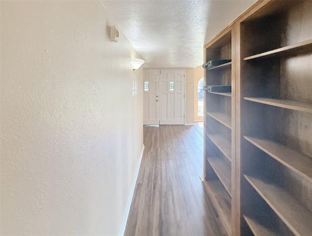 Building Photo - 7612 Nutwood Pl
