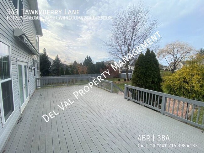 Building Photo - 541 Tawnyberry Ln