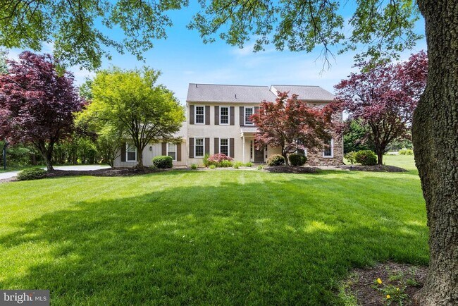 Building Photo - 1099 Armstrong Ct