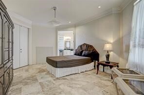 Building Photo - 135 1st St