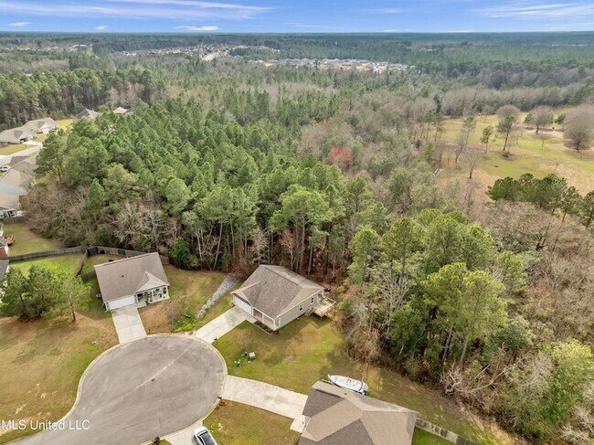 Building Photo - 18231 Mill Cove