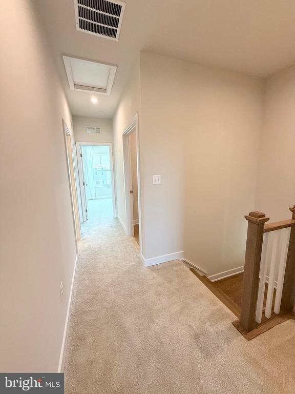 Building Photo - 7840 Blackbriar Wy