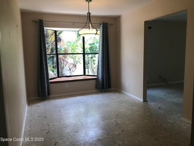 Building Photo - 136 Atlantic Dr