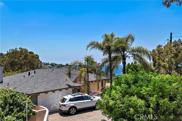 Building Photo - 1435 Bluebird Canyon Dr