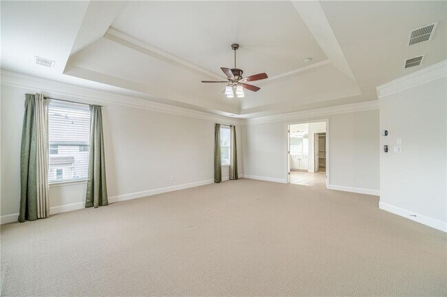 Building Photo - 2557 Staunton Dr