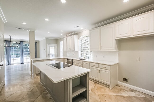 Building Photo - 3314 Winding Lake Way