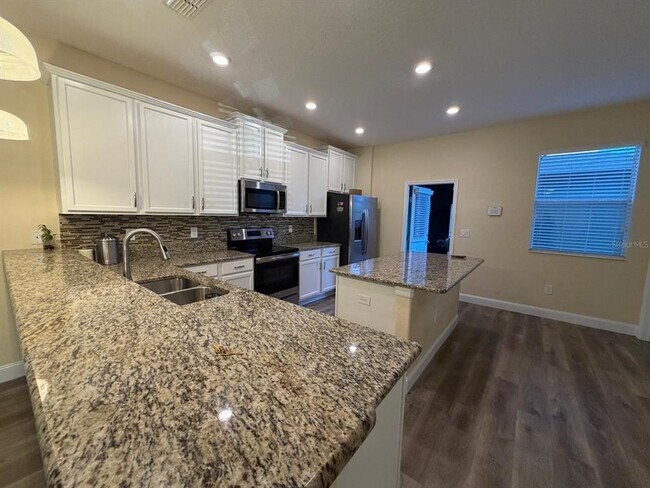 Building Photo - 5637 Water Rose Rd