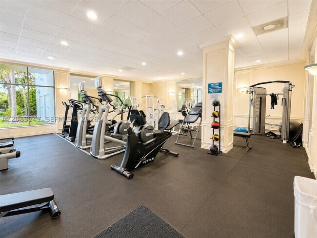 Building Photo - 5700 Collins Ave