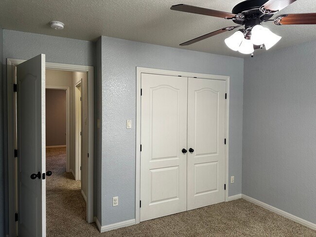 Building Photo - 10412 Whitney Trace Dr