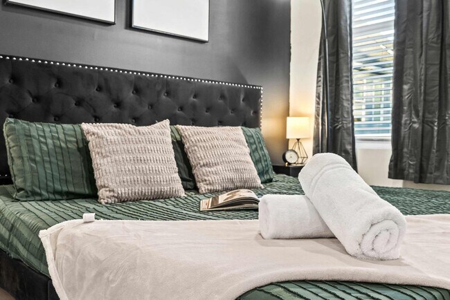 Building Photo - 3019 Jolene Ct