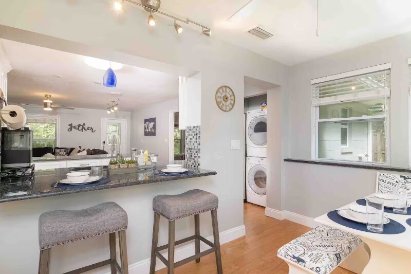 Building Photo - 111 NW 24th St