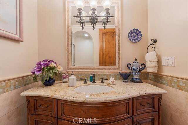 Building Photo - 7307 Lunada Vista