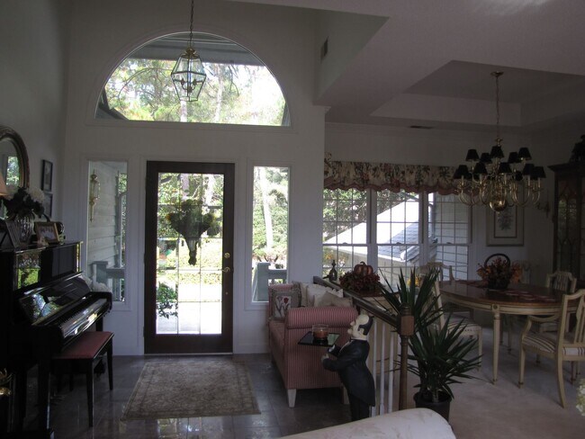 Building Photo - Sea Pines