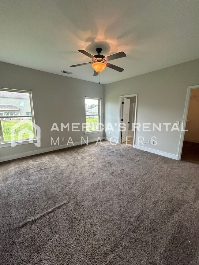 Building Photo - Spacious Home for Rent in Calera! View with 48 Hours Notice!