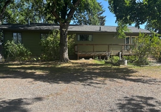 Building Photo - Horse Property for rent with beautiful Bri...