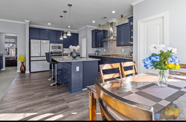 Building Photo - 312 Maycox Ln