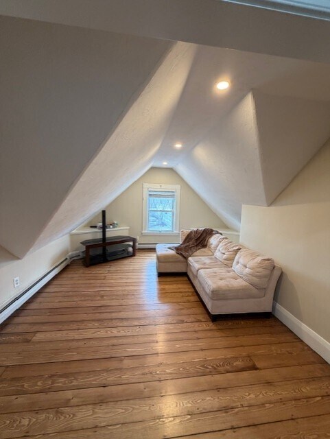 Building Photo - 628 Washington St