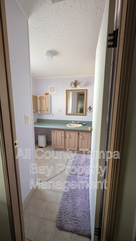 Building Photo - 4719 Tangelo Dr