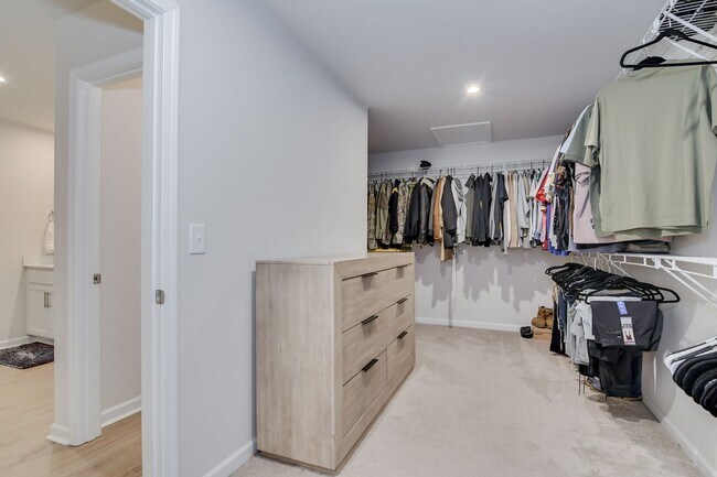 Building Photo - Harlem Beauty!