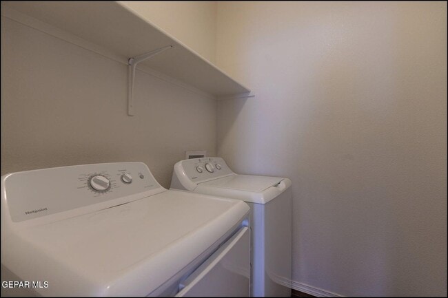 Building Photo - 14904 Jerry Armstrong Ct