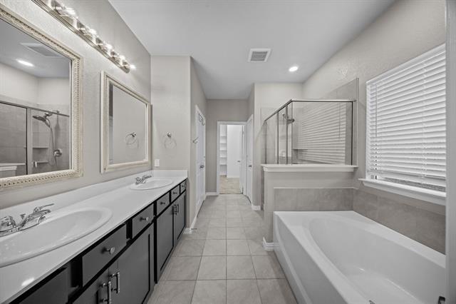 Building Photo - 2611 Fieldcrest Ln.