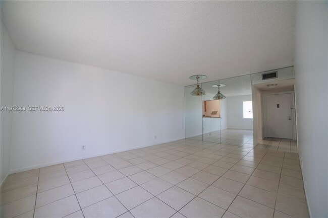 Building Photo - 4394 NW 9th Ave